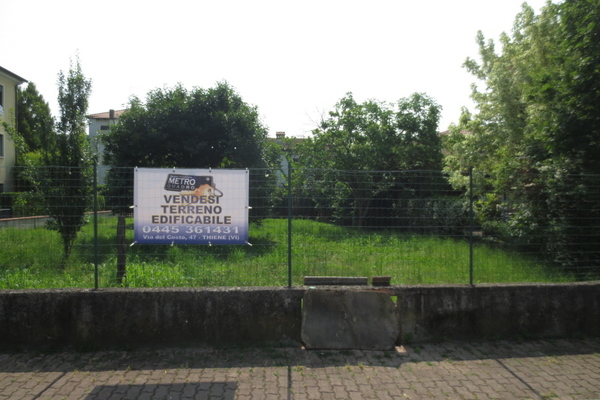 fronte - TERRENO EDIFICABILE THIENE (VI)  